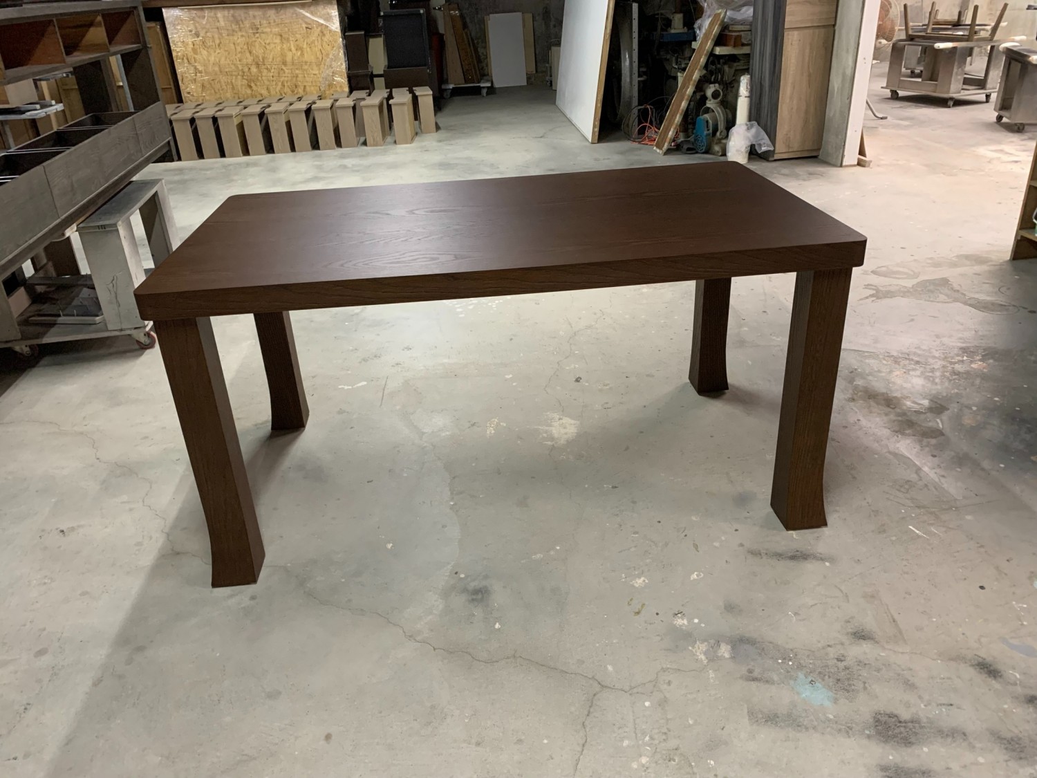 DE-0091簡約深色實木餐桌