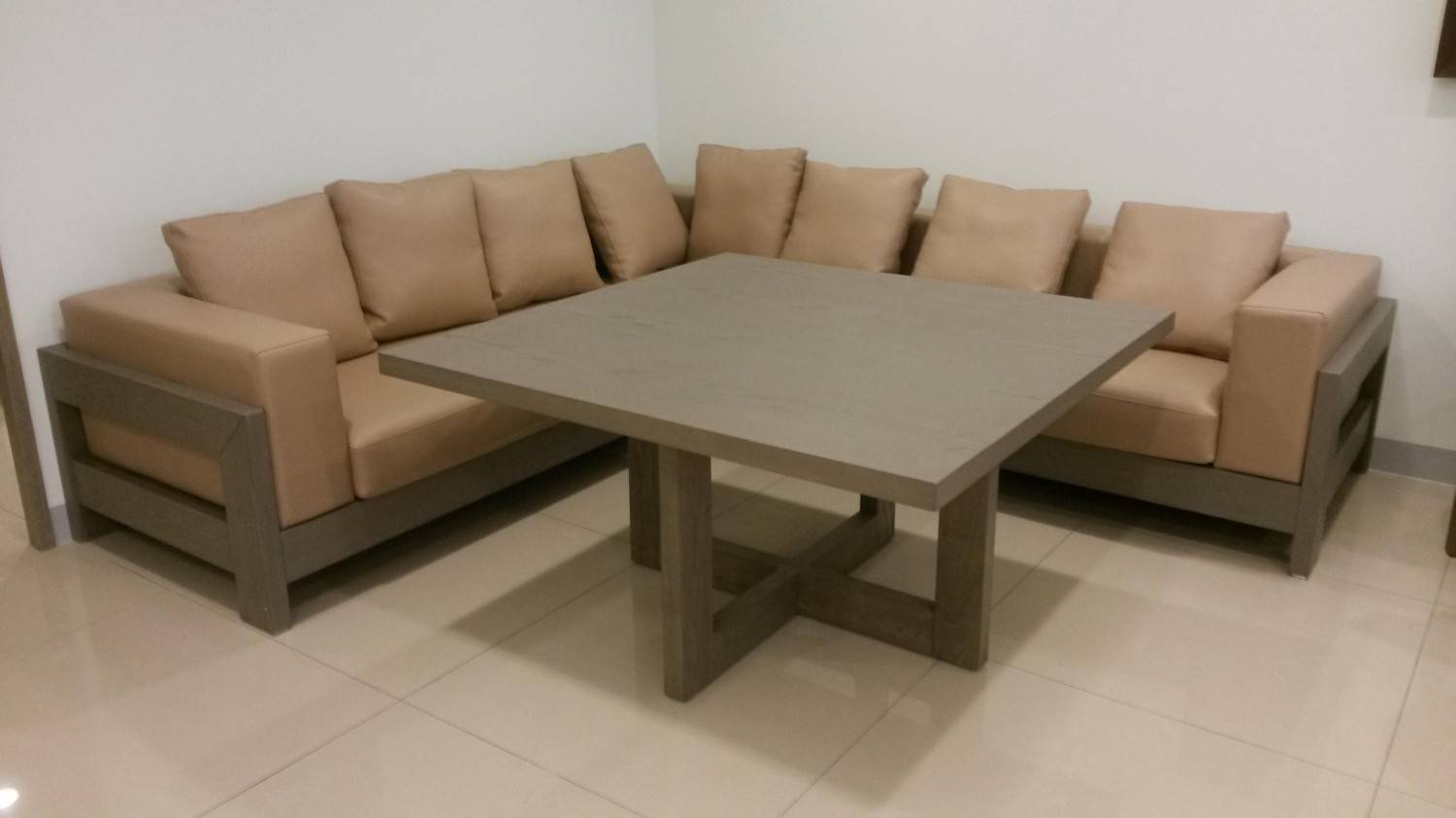 S-0069客製化L型沙發與桌子
