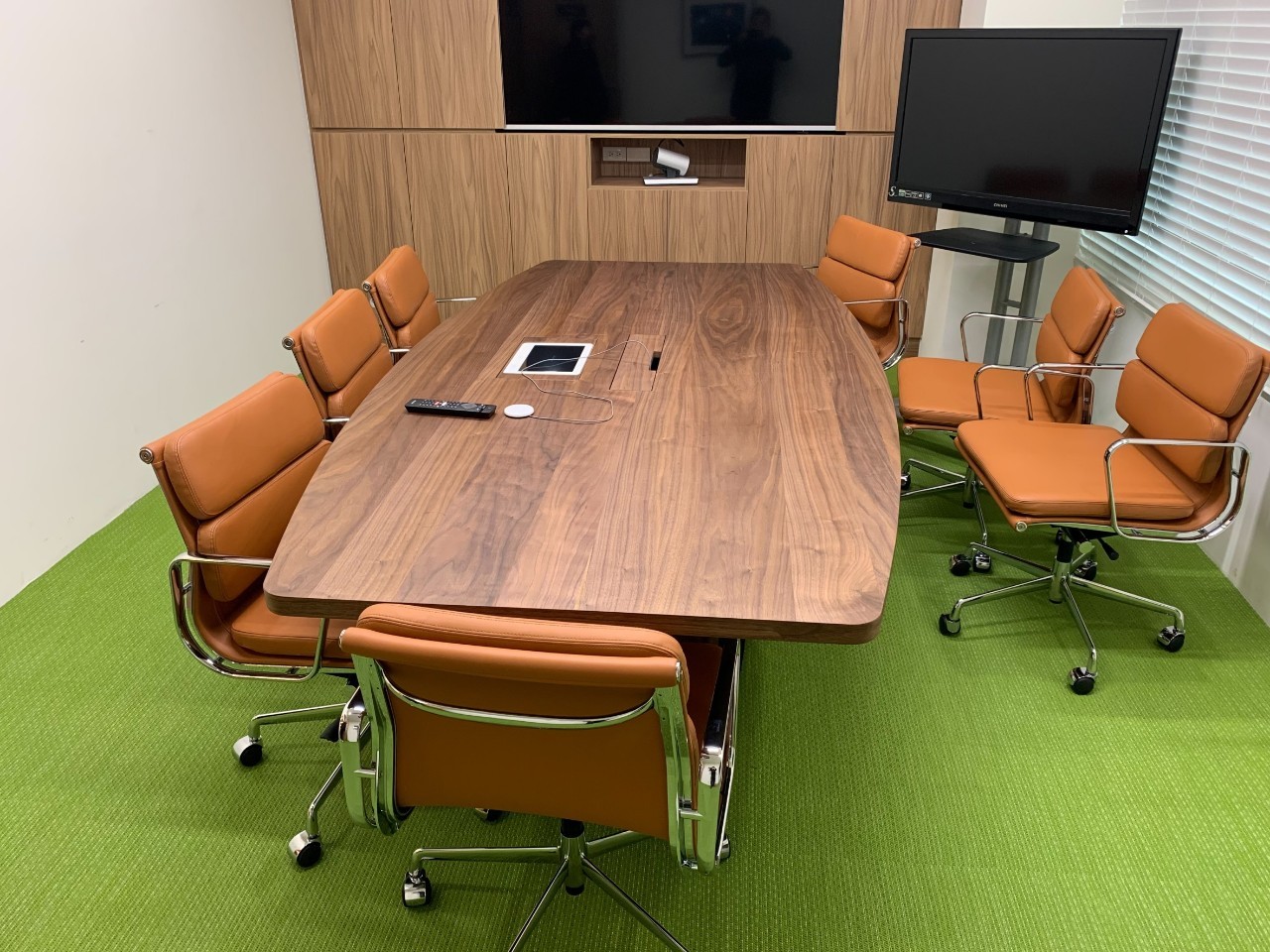 OT-0017會議室空間專用實木桌